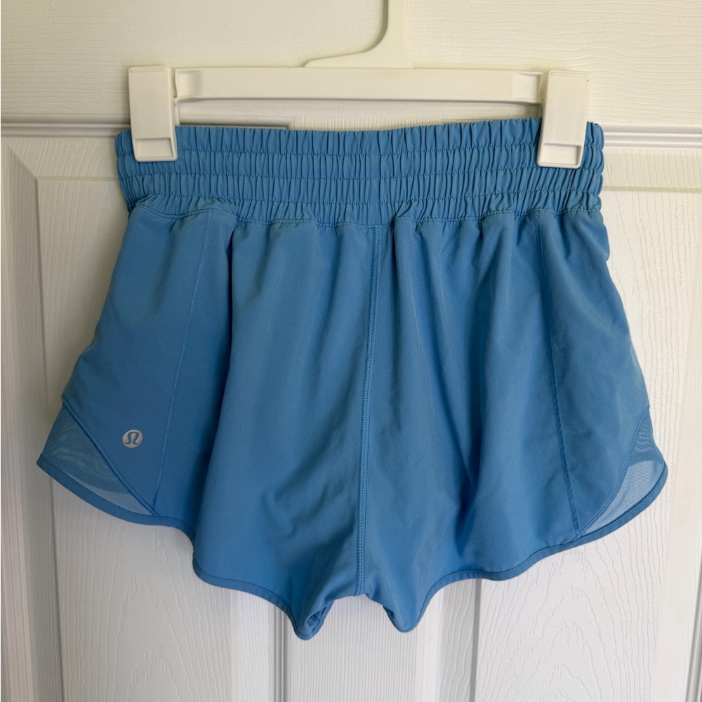 Lululemon Hotty Hot High-Rise Lined
Short 2.5"  Size 4 sky blue